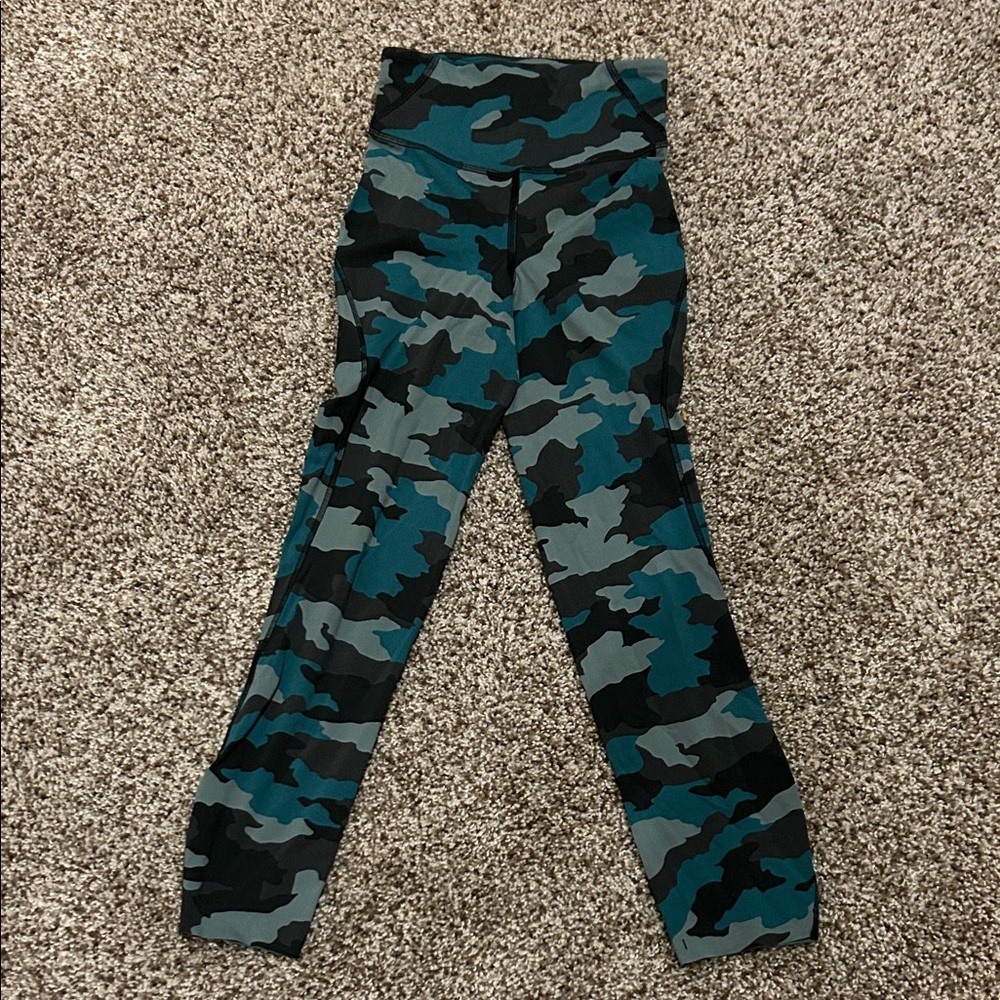Lululemon Athletica Camouflage Leggings - Black and Teal